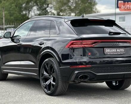 Чорний Ауді RS Q8, об'ємом двигуна 4 л та пробігом 37 тис. км за 125500 $, фото 7 на Automoto.ua