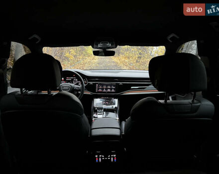Черный Ауди RS Q8, объемом двигателя 4 л и пробегом 19 тыс. км за 108500 $, фото 27 на Automoto.ua