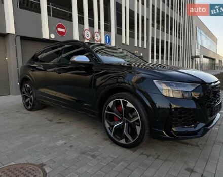 Чорний Ауді RS Q8, об'ємом двигуна 4 л та пробігом 13 тис. км за 139333 $, фото 13 на Automoto.ua