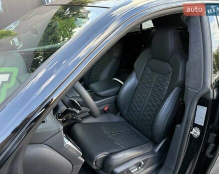 Чорний Ауді RS Q8, об'ємом двигуна 4 л та пробігом 34 тис. км за 118000 $, фото 41 на Automoto.ua