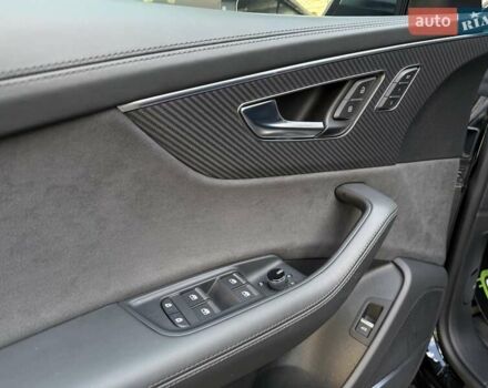 Чорний Ауді RS Q8, об'ємом двигуна 4 л та пробігом 34 тис. км за 118000 $, фото 39 на Automoto.ua
