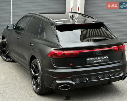 Чорний Ауді RS Q8, об'ємом двигуна 4 л та пробігом 12 тис. км за 173000 $, фото 27 на Automoto.ua