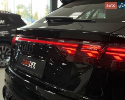 Чорний Ауді RS Q8, об'ємом двигуна 4 л та пробігом 9 тис. км за 153500 $, фото 24 на Automoto.ua