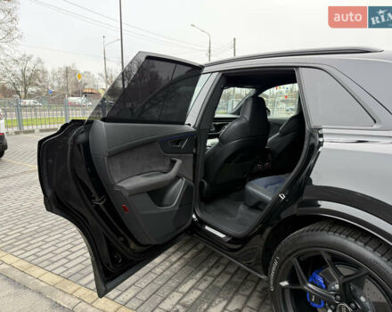 Чорний Ауді RS Q8, об'ємом двигуна 4 л та пробігом 52 тис. км за 145000 $, фото 14 на Automoto.ua