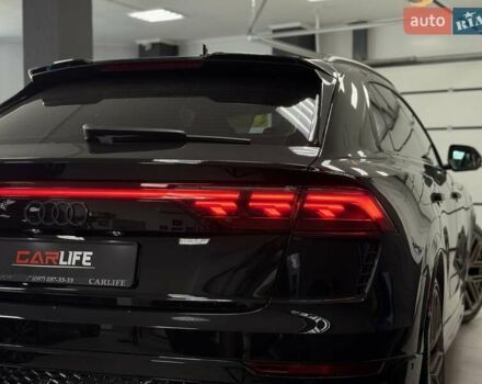 Чорний Ауді RS Q8, об'ємом двигуна 4 л та пробігом 9 тис. км за 153500 $, фото 17 на Automoto.ua