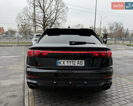 Чорний Ауді RS Q8, об'ємом двигуна 4 л та пробігом 52 тис. км за 145000 $, фото 5 на Automoto.ua