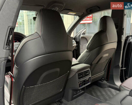 Чорний Ауді RS Q8, об'ємом двигуна 4 л та пробігом 12 тис. км за 173000 $, фото 52 на Automoto.ua