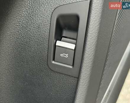 Чорний Ауді RS Q8, об'ємом двигуна 4 л та пробігом 12 тис. км за 173000 $, фото 58 на Automoto.ua