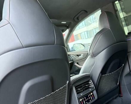 Черный Ауди RS Q8, объемом двигателя 4 л и пробегом 15 тыс. км за 139999 $, фото 39 на Automoto.ua