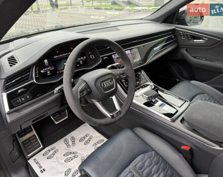 Чорний Ауді RS Q8, об'ємом двигуна 4 л та пробігом 52 тис. км за 145000 $, фото 11 на Automoto.ua
