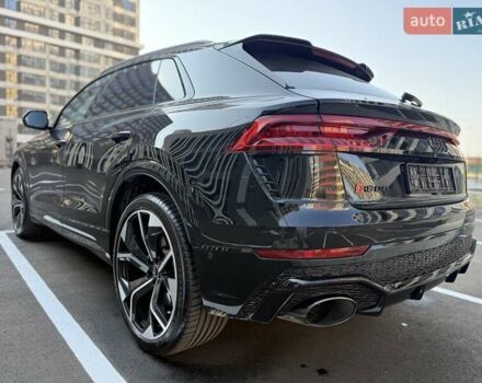 Чорний Ауді RS Q8, об'ємом двигуна 4 л та пробігом 16 тис. км за 139300 $, фото 2 на Automoto.ua