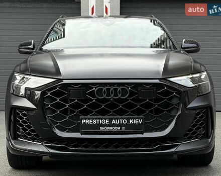 Чорний Ауді RS Q8, об'ємом двигуна 4 л та пробігом 12 тис. км за 173000 $, фото 4 на Automoto.ua