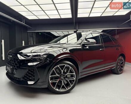 Чорний Ауді RS Q8, об'ємом двигуна 4 л та пробігом 10 тис. км за 141800 $, фото 5 на Automoto.ua