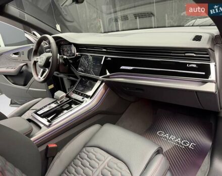 Чорний Ауді RS Q8, об'ємом двигуна 4 л та пробігом 1 тис. км за 143900 $, фото 68 на Automoto.ua