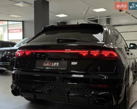 Чорний Ауді RS Q8, об'ємом двигуна 4 л та пробігом 9 тис. км за 153500 $, фото 20 на Automoto.ua