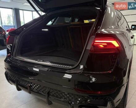 Чорний Ауді RS Q8, об'ємом двигуна 4 л та пробігом 9 тис. км за 153500 $, фото 68 на Automoto.ua