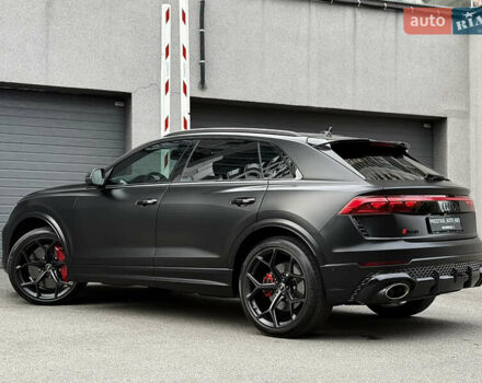 Чорний Ауді RS Q8, об'ємом двигуна 4 л та пробігом 12 тис. км за 173000 $, фото 29 на Automoto.ua
