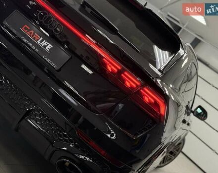 Чорний Ауді RS Q8, об'ємом двигуна 4 л та пробігом 9 тис. км за 153500 $, фото 18 на Automoto.ua