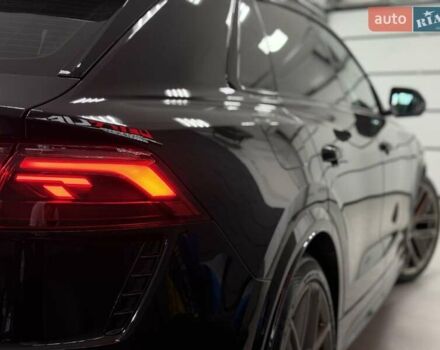 Чорний Ауді RS Q8, об'ємом двигуна 4 л та пробігом 9 тис. км за 153500 $, фото 23 на Automoto.ua