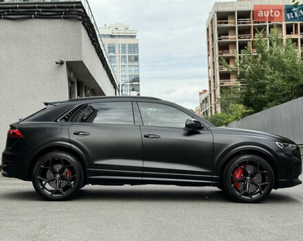 Чорний Ауді RS Q8, об'ємом двигуна 4 л та пробігом 12 тис. км за 173000 $, фото 10 на Automoto.ua