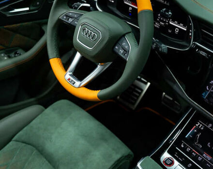 Черный Ауди RS Q8, объемом двигателя 4 л и пробегом 19 тыс. км за 200000 $, фото 14 на Automoto.ua