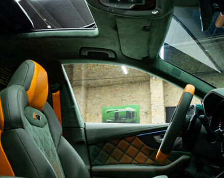 Черный Ауди RS Q8, объемом двигателя 4 л и пробегом 19 тыс. км за 200000 $, фото 32 на Automoto.ua