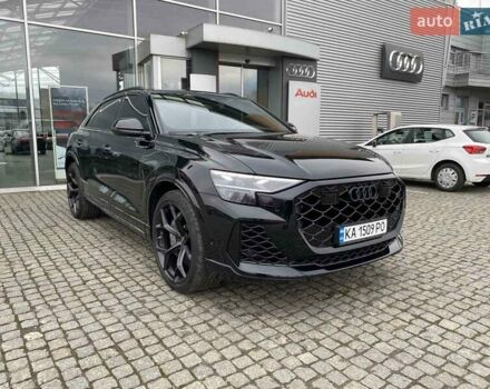 Чорний Ауді RS Q8, об'ємом двигуна 4 л та пробігом 1 тис. км за 159298 $, фото 6 на Automoto.ua