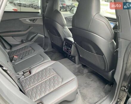 Чорний Ауді RS Q8, об'ємом двигуна 4 л та пробігом 1 тис. км за 159298 $, фото 29 на Automoto.ua