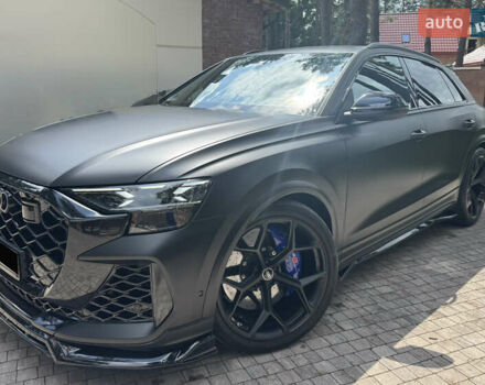 Черный Ауди RS Q8, объемом двигателя 4 л и пробегом 7 тыс. км за 159000 $, фото 2 на Automoto.ua