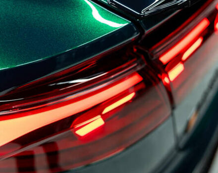 Черный Ауди RS Q8, объемом двигателя 4 л и пробегом 19 тыс. км за 200000 $, фото 8 на Automoto.ua