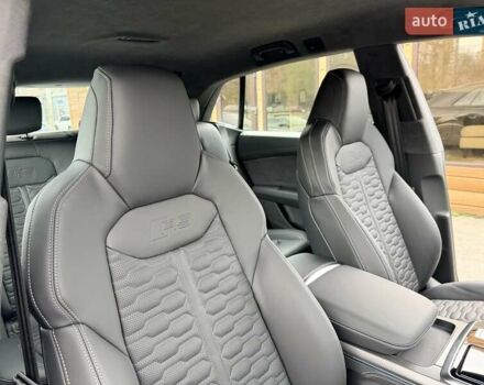Ауди RS Q8 2025 в Киеве на Automoto.ua Черный Ауди RS Q8, объемом двигателя 4 л и пробегом 1 тыс. км за 142999 $, фото 18 на Automoto.ua