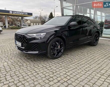 Чорний Ауді RS Q8, об'ємом двигуна 4 л та пробігом 1 тис. км за 159298 $, фото 3 на Automoto.ua