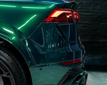 Черный Ауди RS Q8, объемом двигателя 4 л и пробегом 19 тыс. км за 200000 $, фото 9 на Automoto.ua