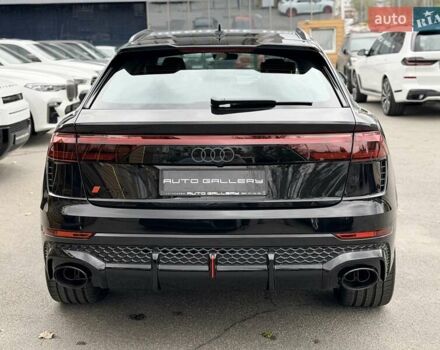 Ауди RS Q8 2025 в Киеве на Automoto.ua Черный Ауди RS Q8, объемом двигателя 4 л и пробегом 1 тыс. км за 142999 $, фото 2 на Automoto.ua