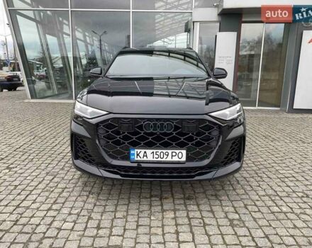 Чорний Ауді RS Q8, об'ємом двигуна 4 л та пробігом 1 тис. км за 159298 $, фото 5 на Automoto.ua