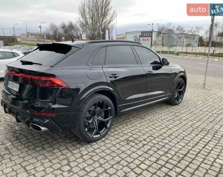 Чорний Ауді RS Q8, об'ємом двигуна 4 л та пробігом 1 тис. км за 159298 $, фото 8 на Automoto.ua