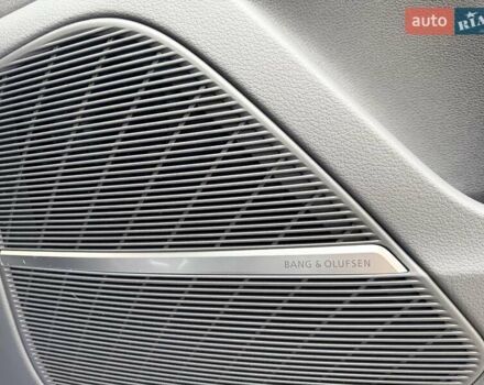 Ауди RS Q8 2025 в Киеве на Automoto.ua Черный Ауди RS Q8, объемом двигателя 4 л и пробегом 1 тыс. км за 142999 $, фото 21 на Automoto.ua