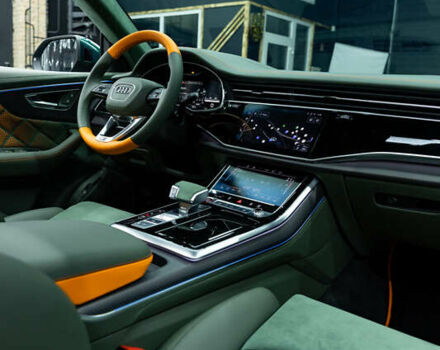 Черный Ауди RS Q8, объемом двигателя 4 л и пробегом 19 тыс. км за 200000 $, фото 18 на Automoto.ua