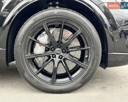 Ауди RS Q8 2025 в Киеве на Automoto.ua Черный Ауди RS Q8, объемом двигателя 4 л и пробегом 1 тыс. км за 142999 $, фото 7 на Automoto.ua