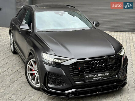 Ауді RS Q8 2020 у Києві на Automoto.ua Чорний Ауді RS Q8, об'ємом двигуна 4 л та пробігом 97 тис. км за 85000 $, фото 1 на Automoto.ua
