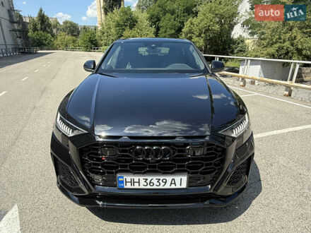 Ауді RS Q8 2020 у Києві на Automoto.ua Чорний Ауді RS Q8, об'ємом двигуна 4 л та пробігом 35 тис. км за 115000 $, фото 1 на Automoto.ua