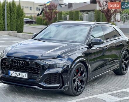 Черный Ауди RS Q8, объемом двигателя 4 л и пробегом 80 тыс. км за 95000 $, фото 1 на Automoto.ua