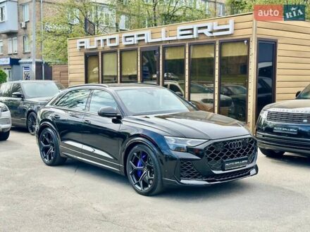 Ауді RS Q8 2025 у Києві на Automoto.ua Чорний Ауді RS Q8, об'ємом двигуна 4 л та пробігом 1 тис. км за 159999 $, фото 1 на Automoto.ua