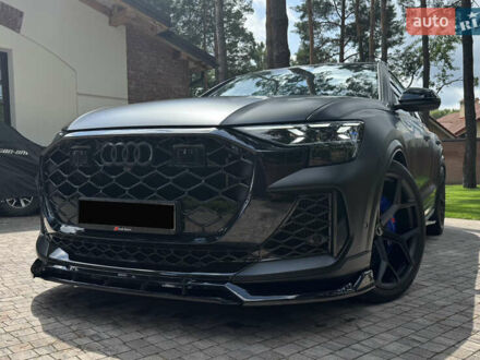 Ауди RS Q8 2025 в Львове на Automoto.ua Черный Ауди RS Q8, объемом двигателя 4 л и пробегом 7 тыс. км за 159000 $, фото 1 на Automoto.ua