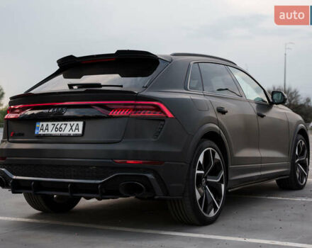 Червоний Ауді RS Q8, об'ємом двигуна 4 л та пробігом 79 тис. км за 99000 $, фото 7 на Automoto.ua