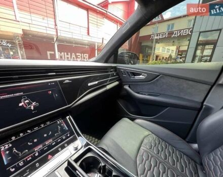 Червоний Ауді RS Q8, об'ємом двигуна 4 л та пробігом 58 тис. км за 91900 $, фото 38 на Automoto.ua