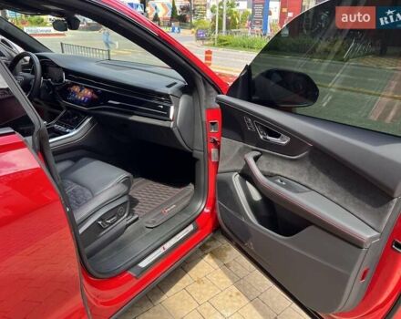 Червоний Ауді RS Q8, об'ємом двигуна 4 л та пробігом 58 тис. км за 91900 $, фото 51 на Automoto.ua