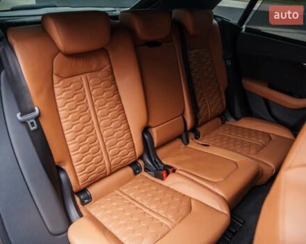 Ауди RS Q8, объемом двигателя 4 л и пробегом 84 тыс. км за 95000 $, фото 15 на Automoto.ua
