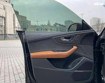 Ауди RS Q8, объемом двигателя 0 л и пробегом 39 тыс. км за 109999 $, фото 7 на Automoto.ua