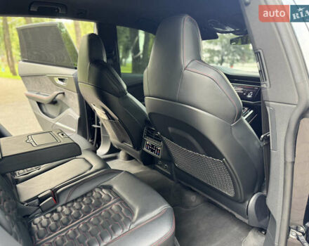 Ауді RS Q8, об'ємом двигуна 4 л та пробігом 96 тис. км за 93333 $, фото 38 на Automoto.ua